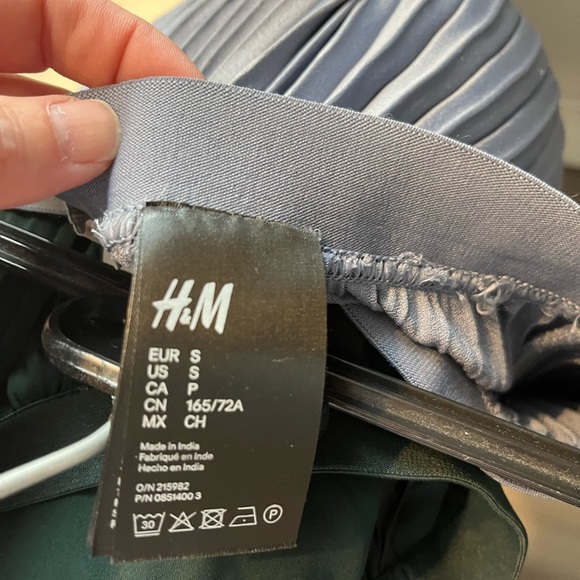 H&M midi skirt - Picture 2 of 2